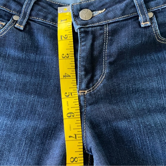 PAIGE⎮Laurel Canyon Jeans⎮Size 27 - Picture 12 of 17